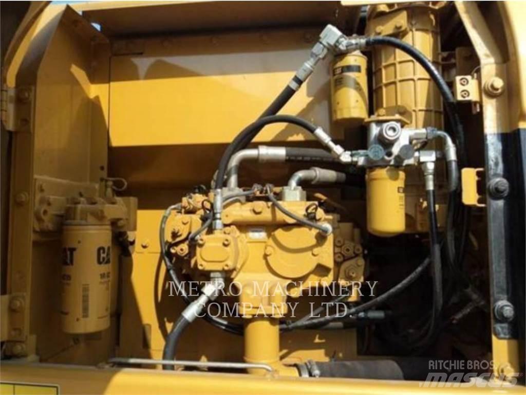 CAT 320DGC 대형 굴삭기 29톤 이상