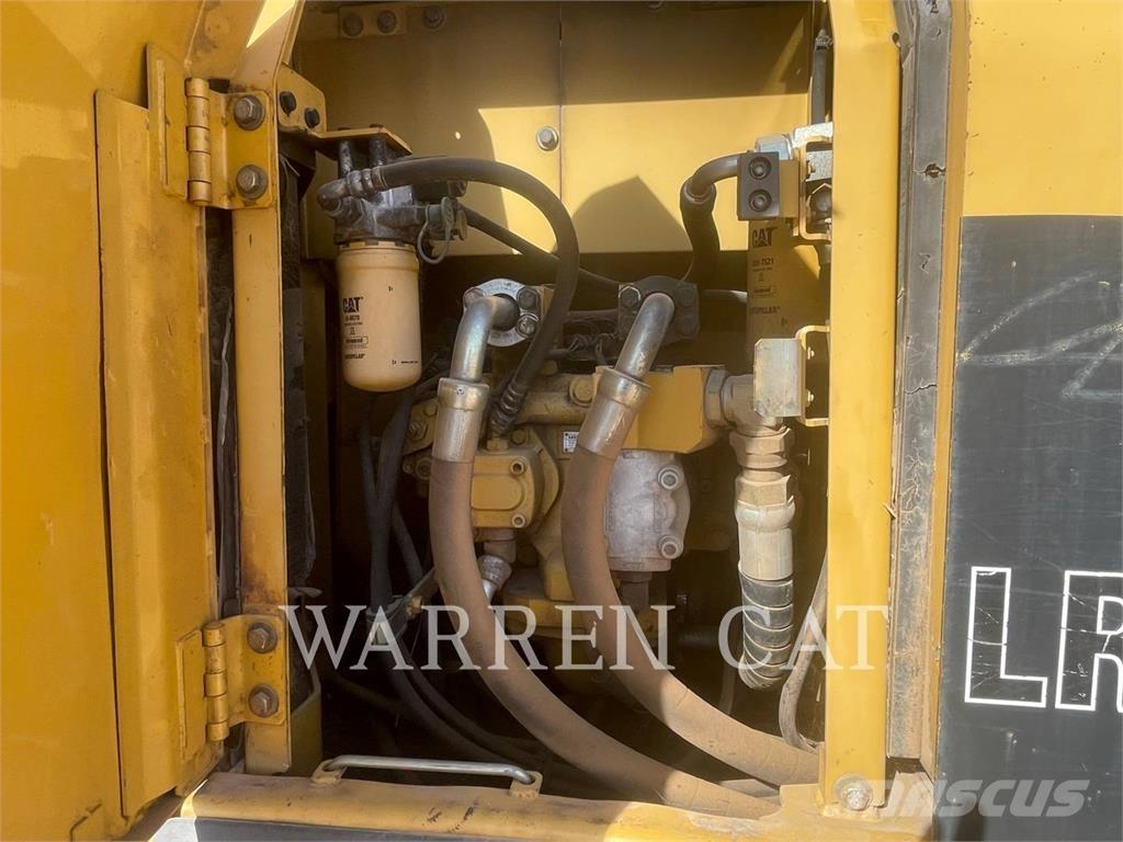 CAT 320DL 대형 굴삭기 29톤 이상