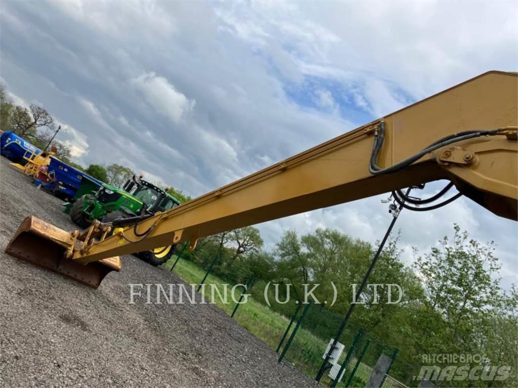 CAT 320E SLR 대형 굴삭기 29톤 이상