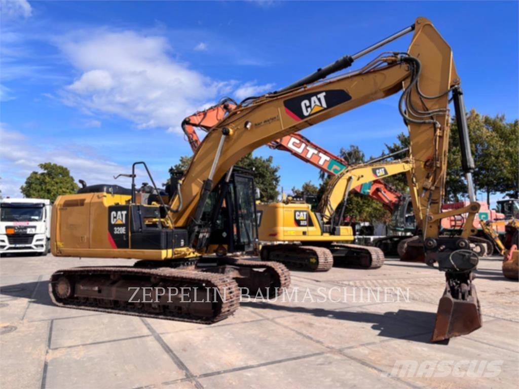 CAT 320EL 대형 굴삭기 29톤 이상