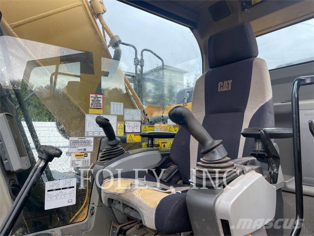 CAT 320EL 대형 굴삭기 29톤 이상