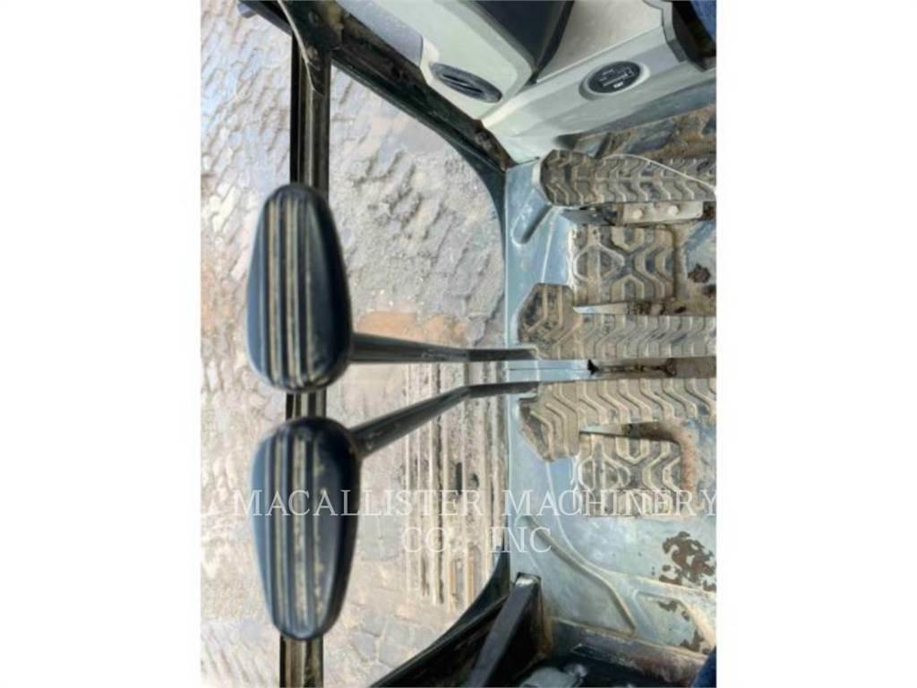 CAT 320FL 대형 굴삭기 29톤 이상