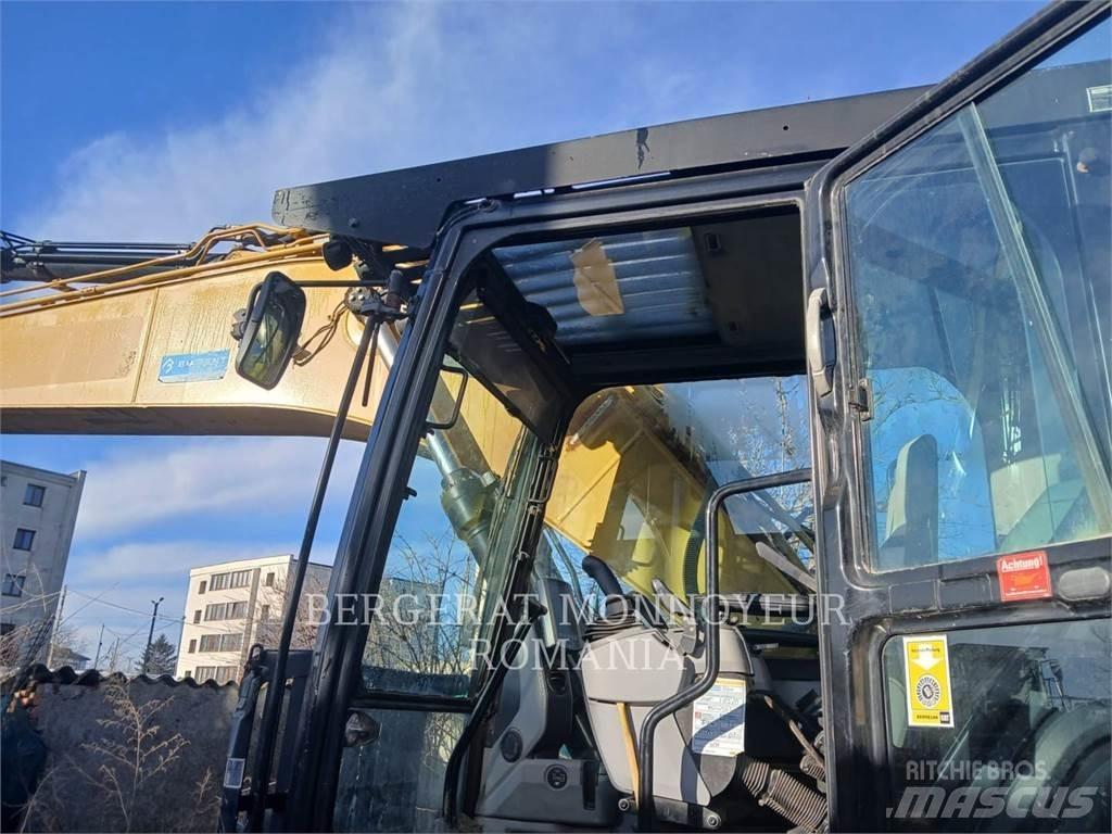 CAT 320FL 대형 굴삭기 29톤 이상