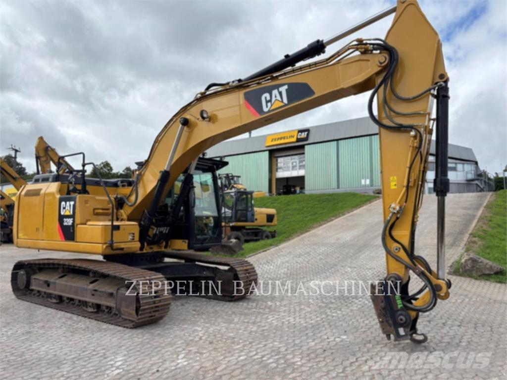 CAT 320FL 대형 굴삭기 29톤 이상