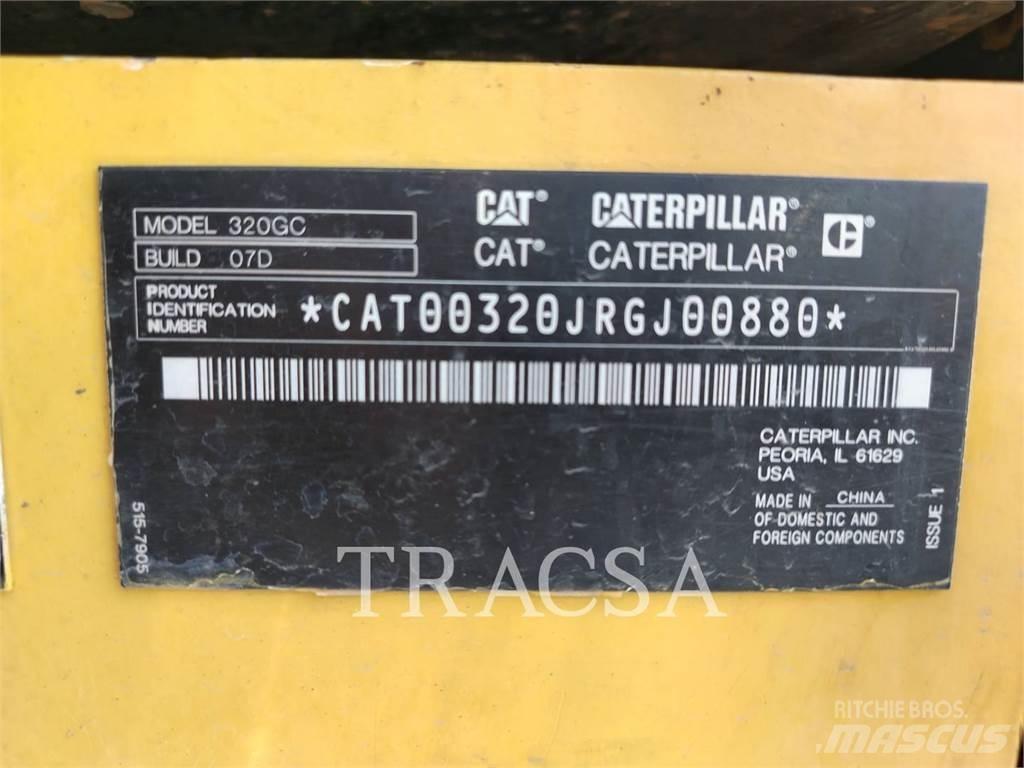 CAT 320GC 대형 굴삭기 29톤 이상
