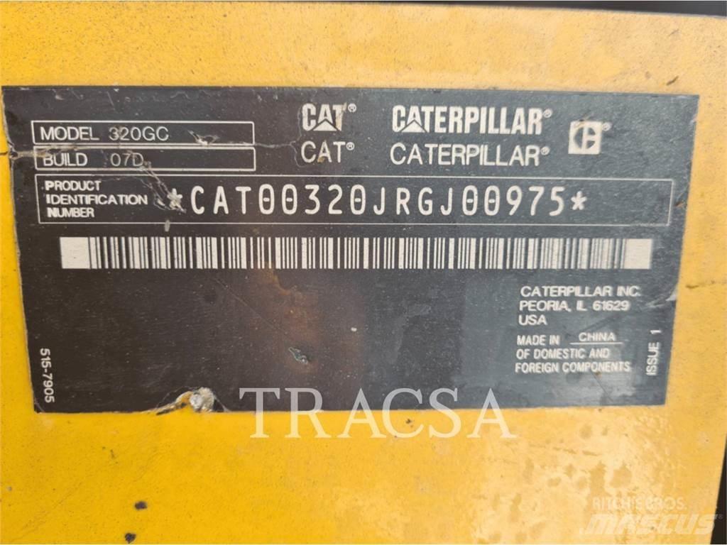 CAT 320GC 대형 굴삭기 29톤 이상