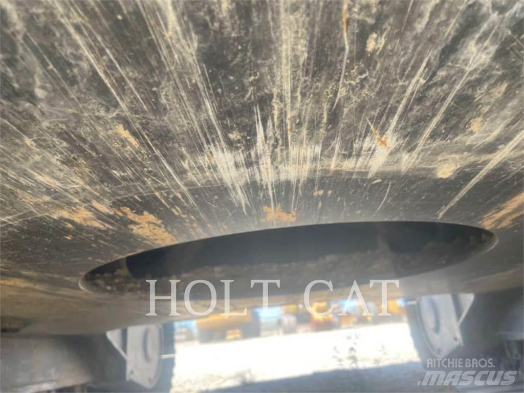 CAT 320GC 대형 굴삭기 29톤 이상