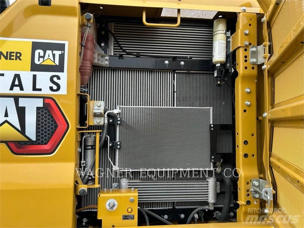 CAT 323 대형 굴삭기 29톤 이상