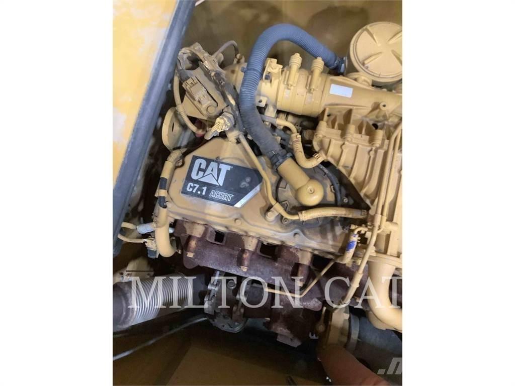 CAT 323 대형 굴삭기 29톤 이상