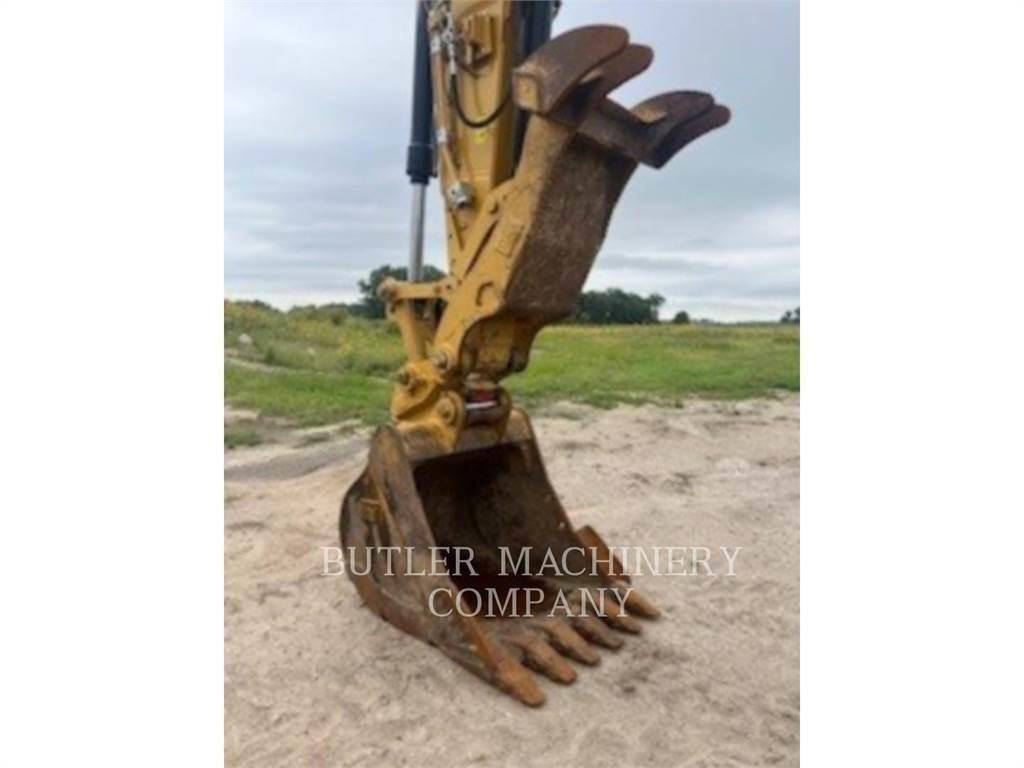 CAT 323-07D 대형 굴삭기 29톤 이상