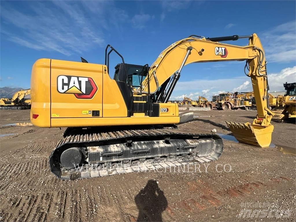 CAT 323 CF 대형 굴삭기 29톤 이상