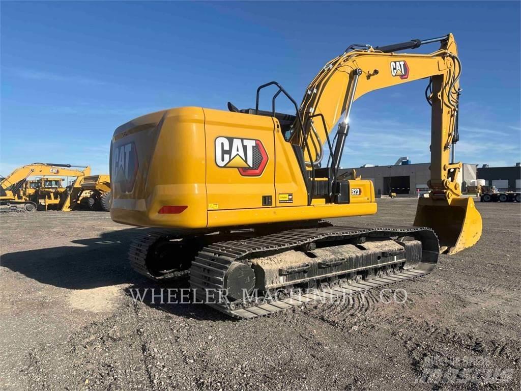 CAT 323 CF 대형 굴삭기 29톤 이상