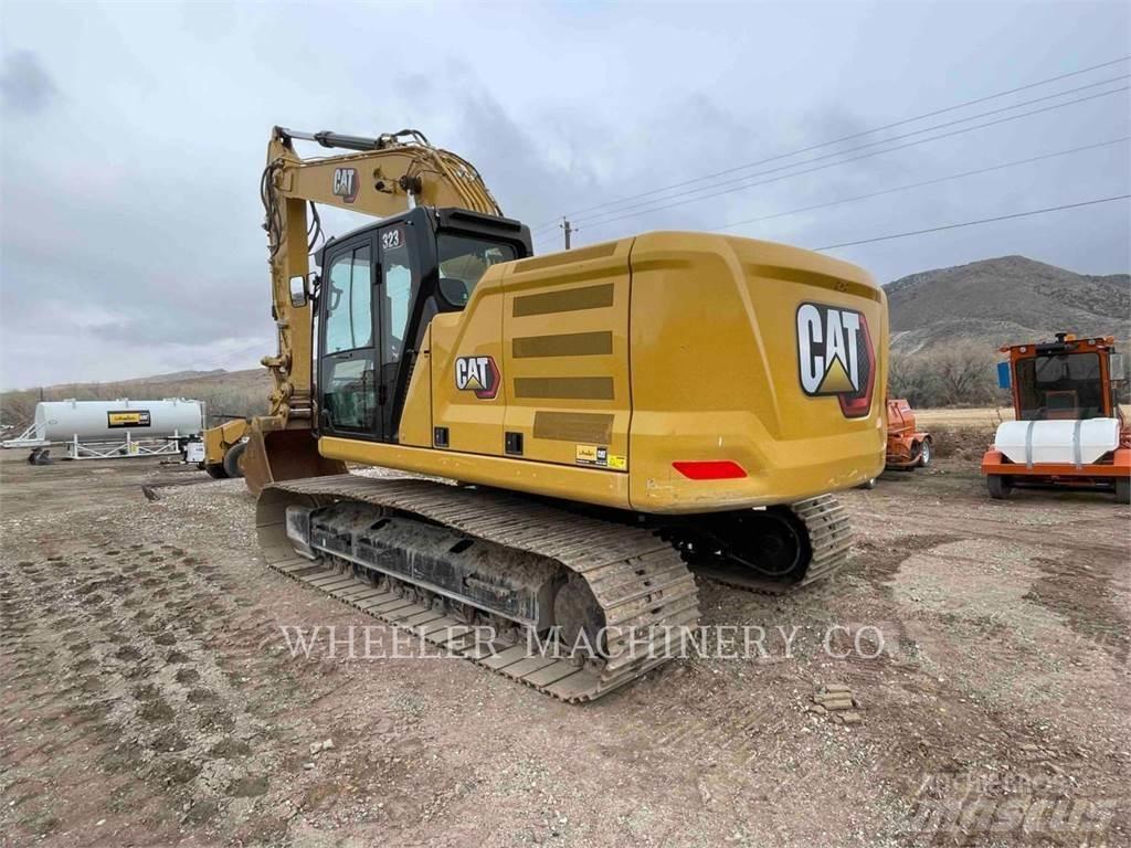 CAT 323 CF 대형 굴삭기 29톤 이상