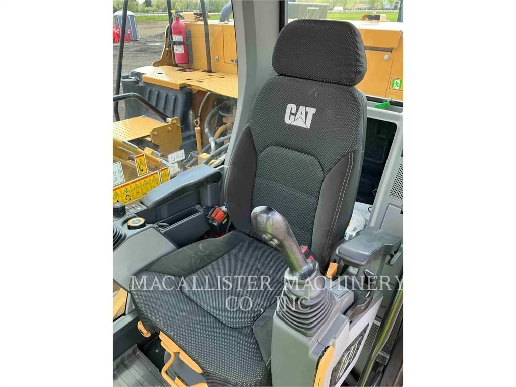 CAT 323 LR 대형 굴삭기 29톤 이상