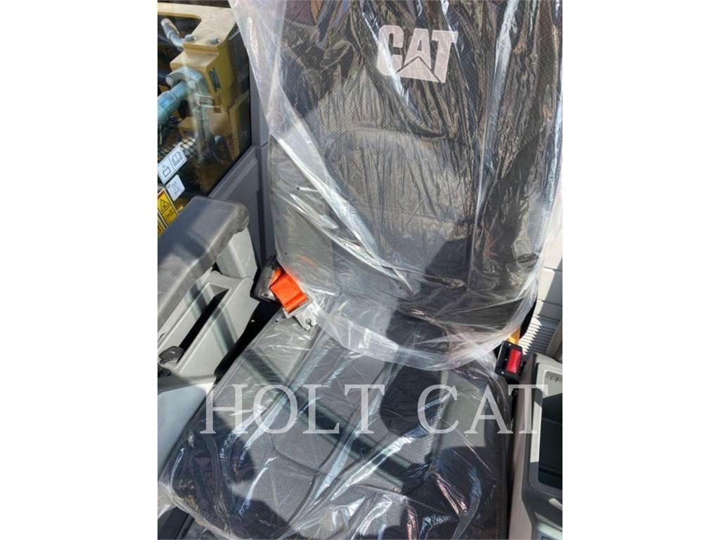 CAT 323 TC 대형 굴삭기 29톤 이상
