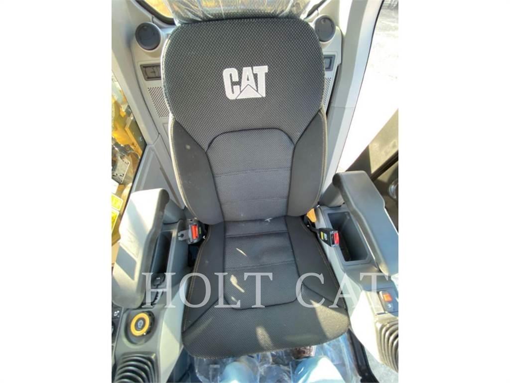 CAT 323 TC 대형 굴삭기 29톤 이상