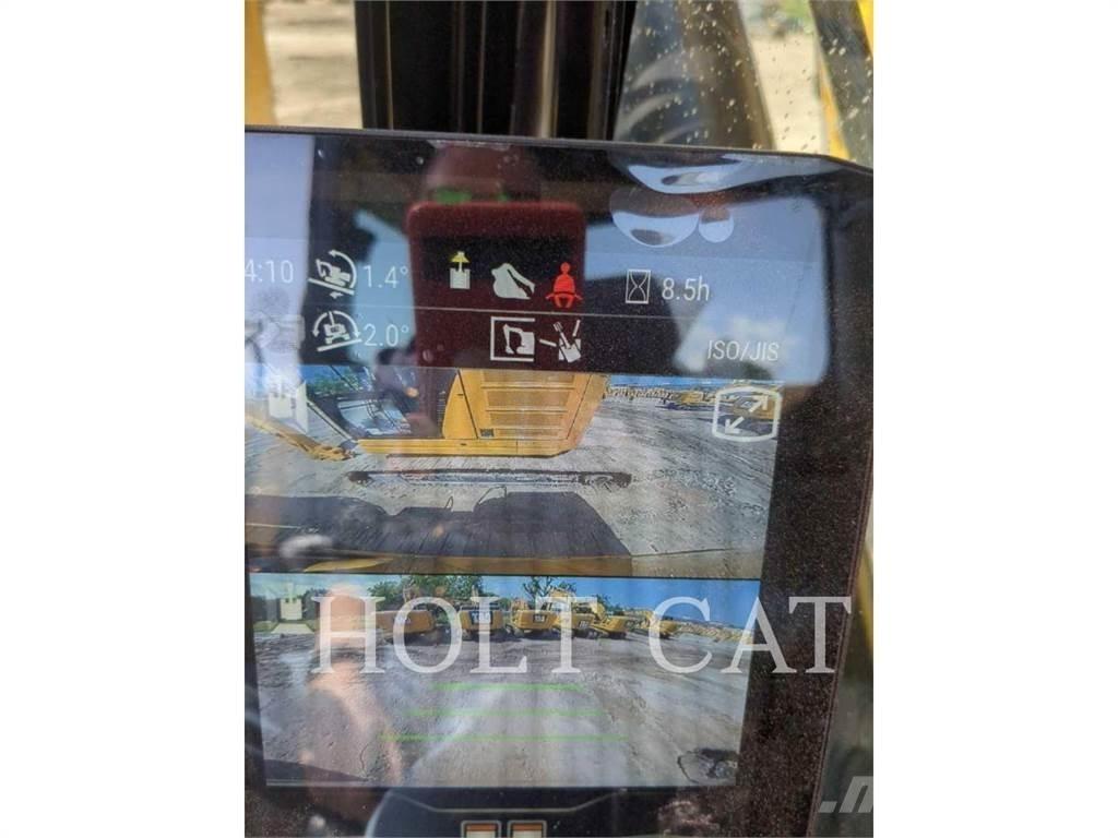 CAT 323 TC 대형 굴삭기 29톤 이상
