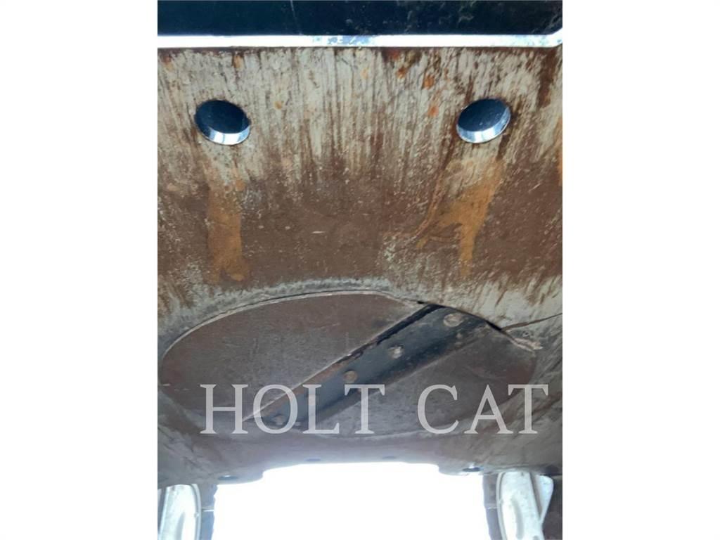 CAT 323 TC 대형 굴삭기 29톤 이상