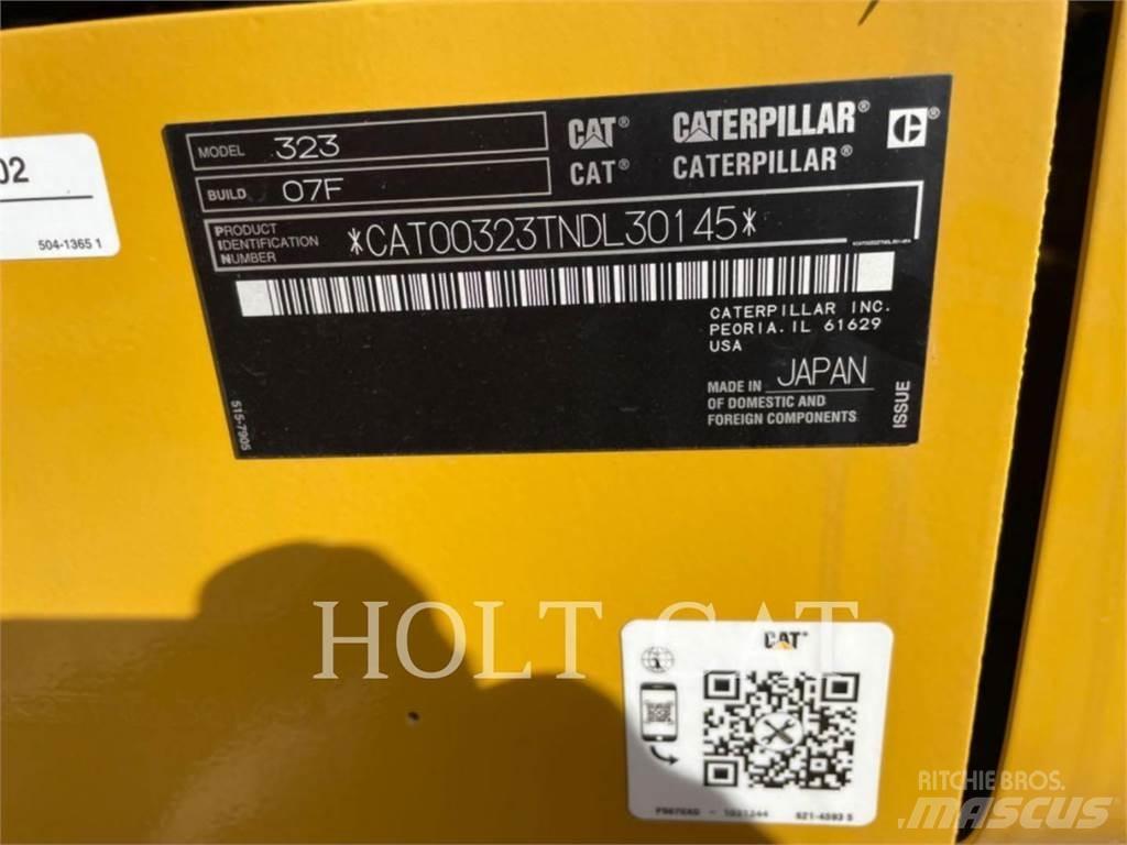 CAT 323 TC 대형 굴삭기 29톤 이상