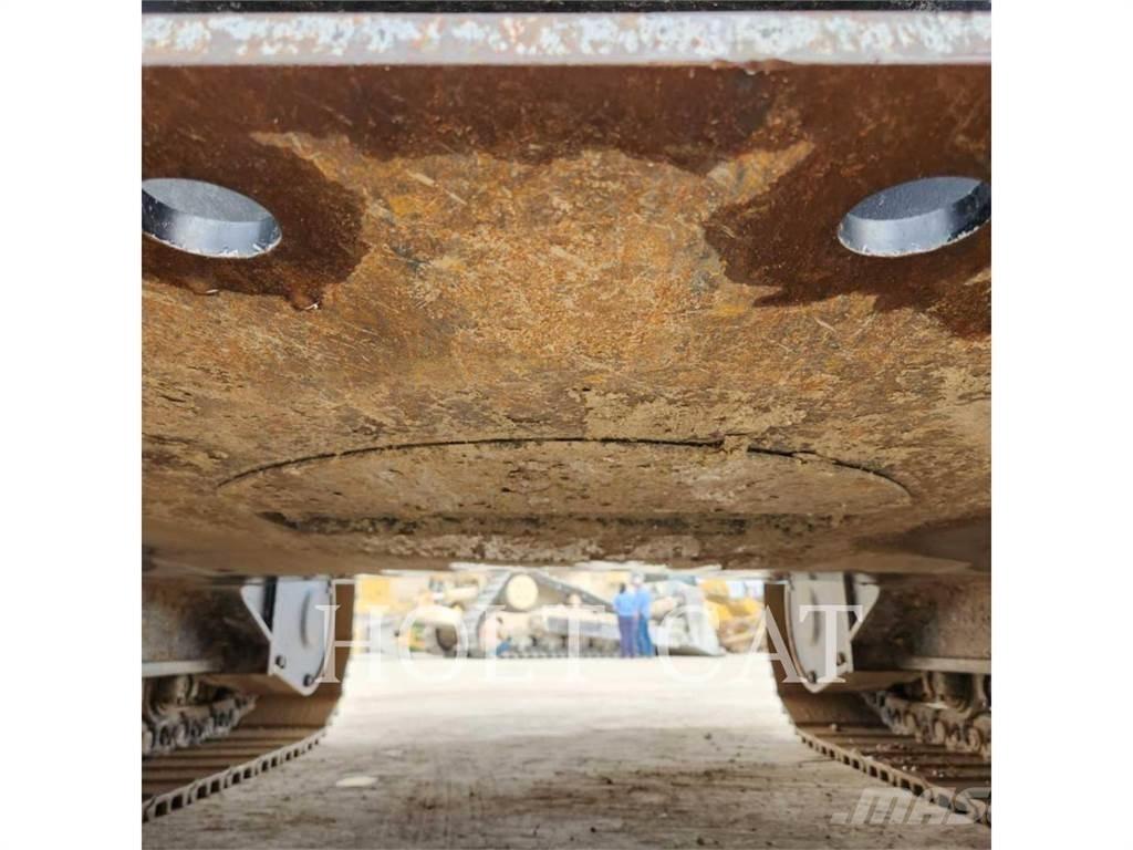 CAT 323 TC 대형 굴삭기 29톤 이상