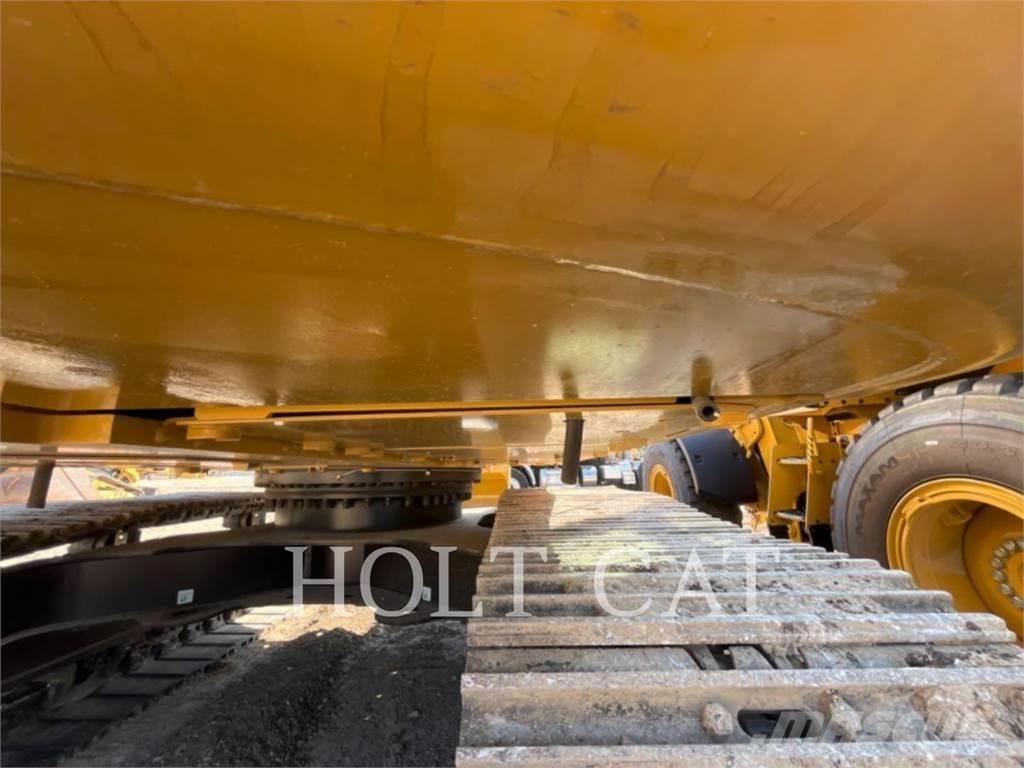 CAT 323 TC 대형 굴삭기 29톤 이상