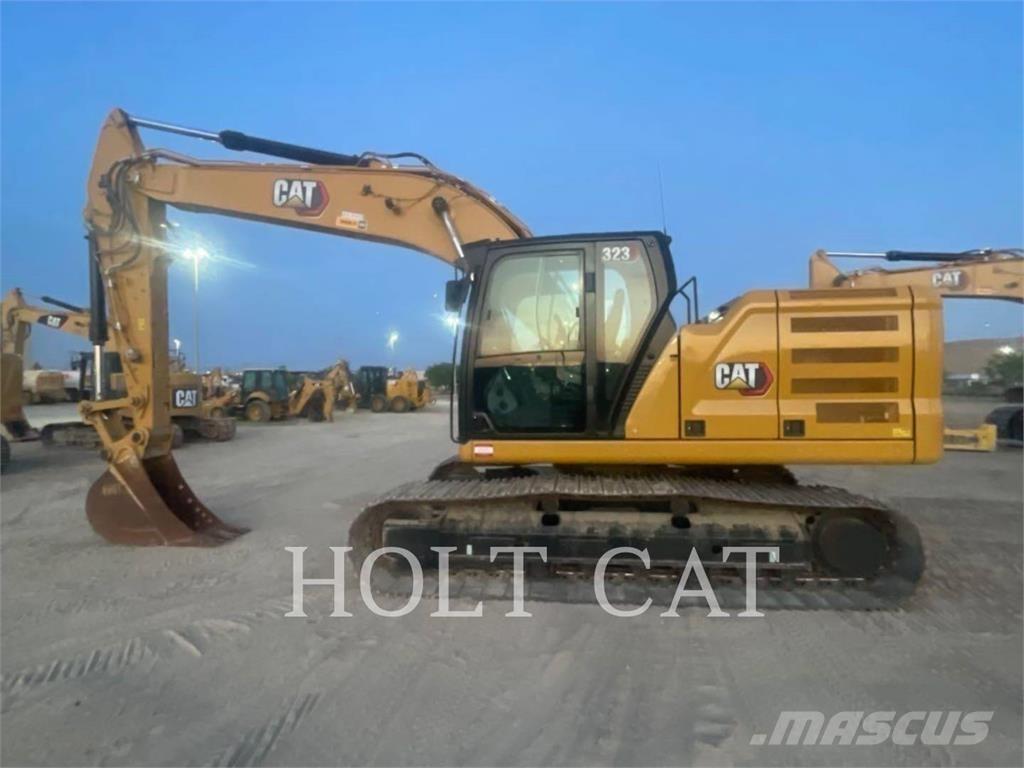 CAT 323 TC 대형 굴삭기 29톤 이상