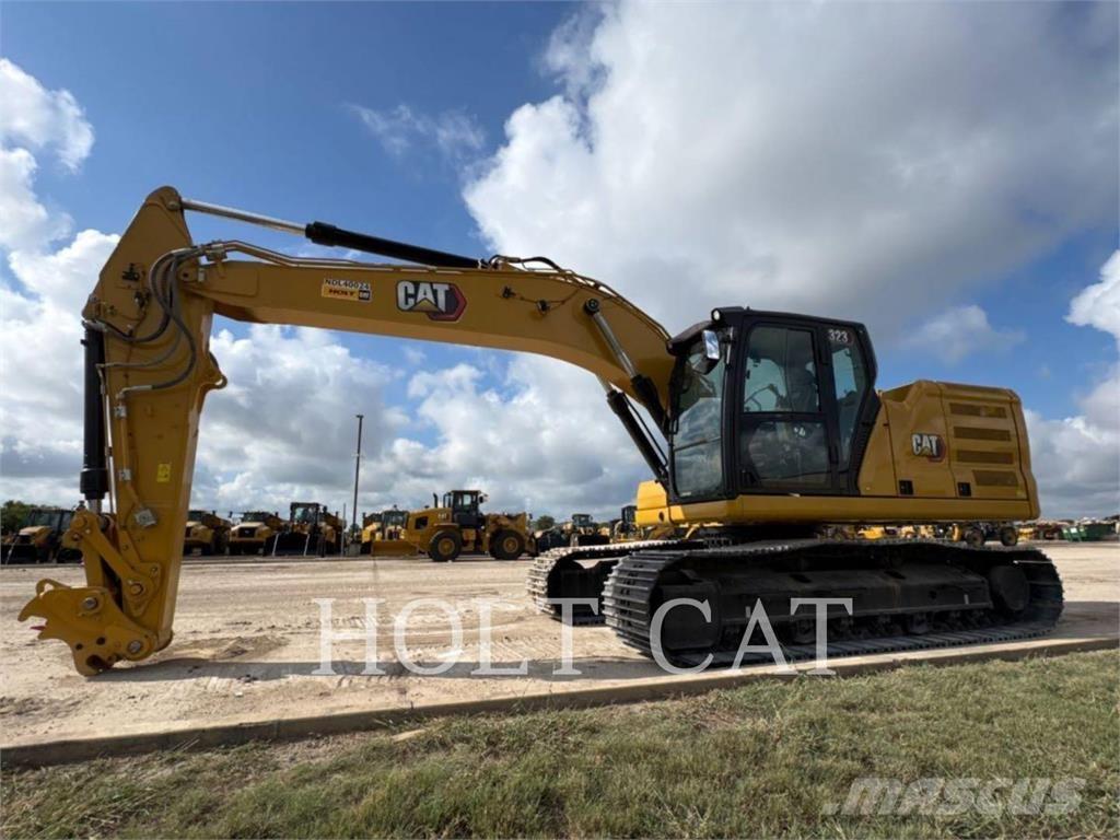 CAT 323 TC  휠로우더
