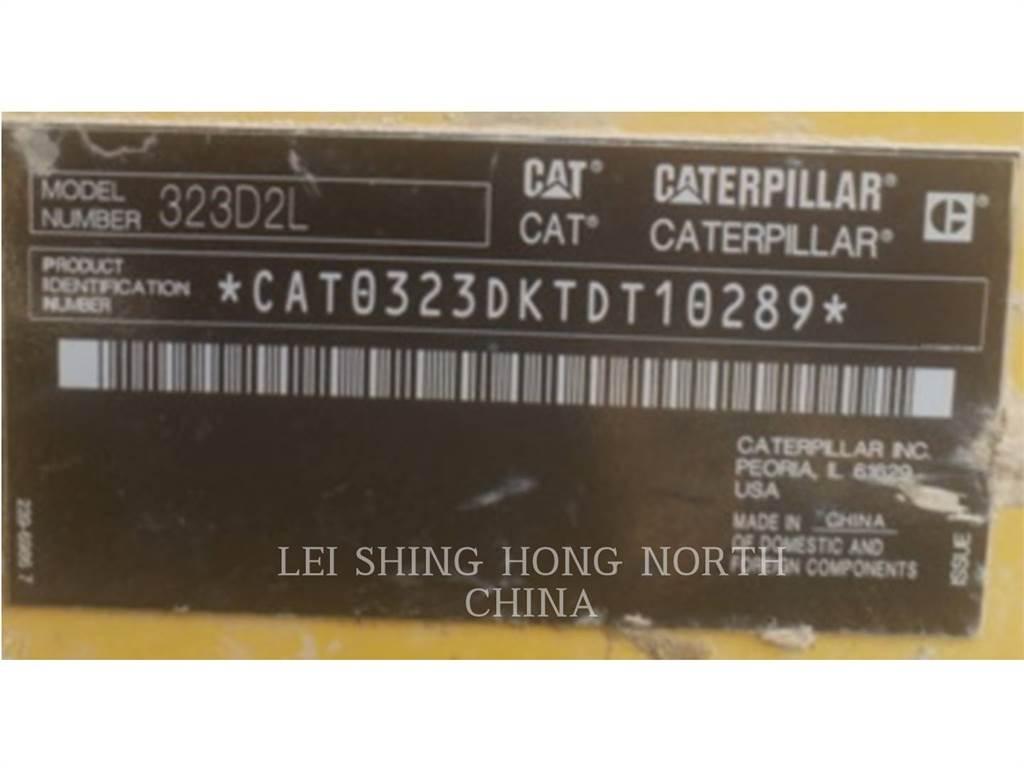 CAT 323D2L 대형 굴삭기 29톤 이상