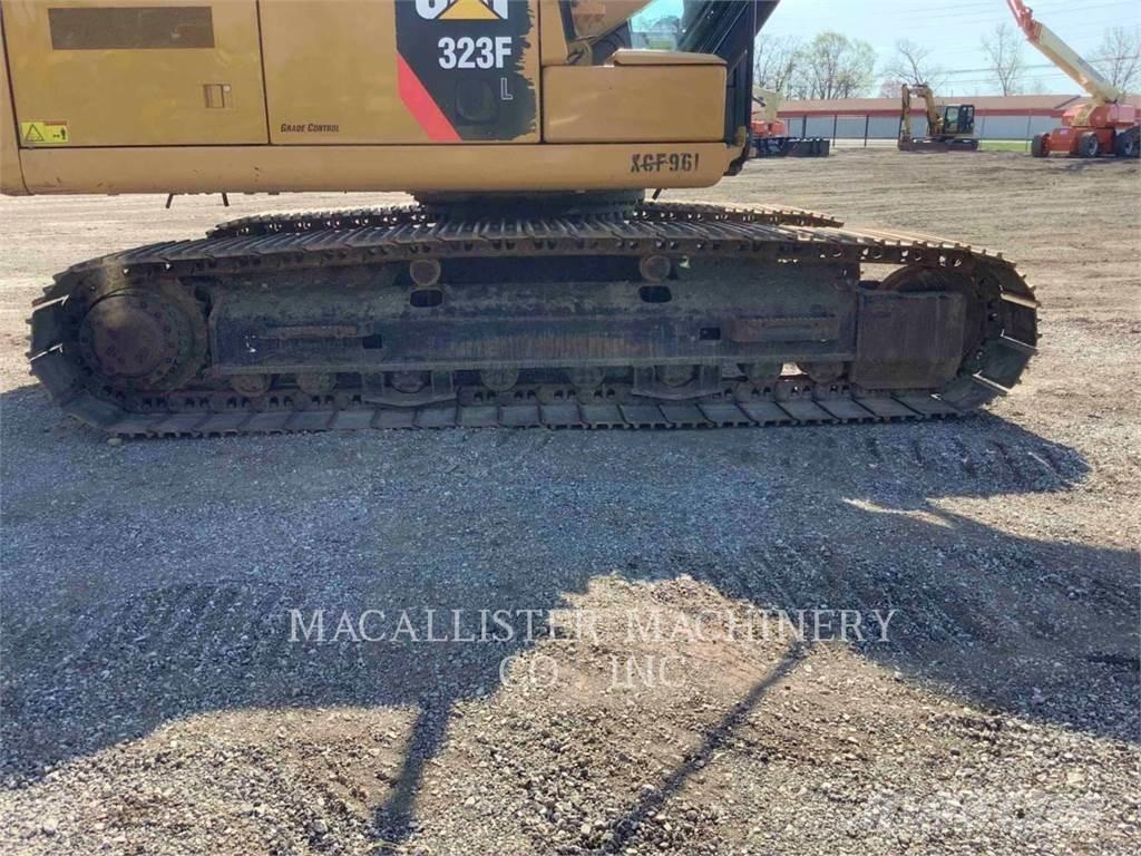 CAT 323FL 대형 굴삭기 29톤 이상