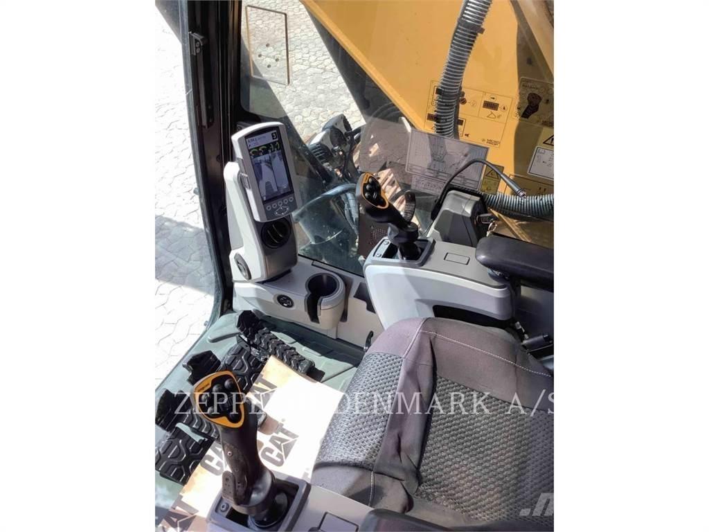 CAT 323FL 대형 굴삭기 29톤 이상
