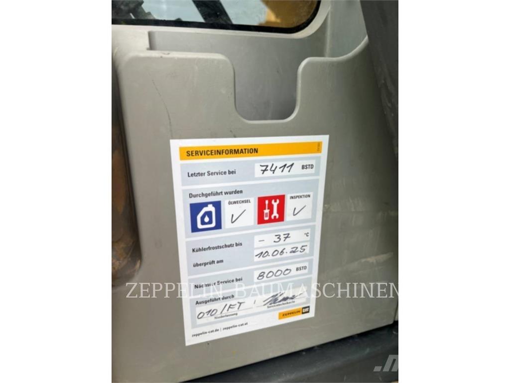 CAT 323FL 대형 굴삭기 29톤 이상