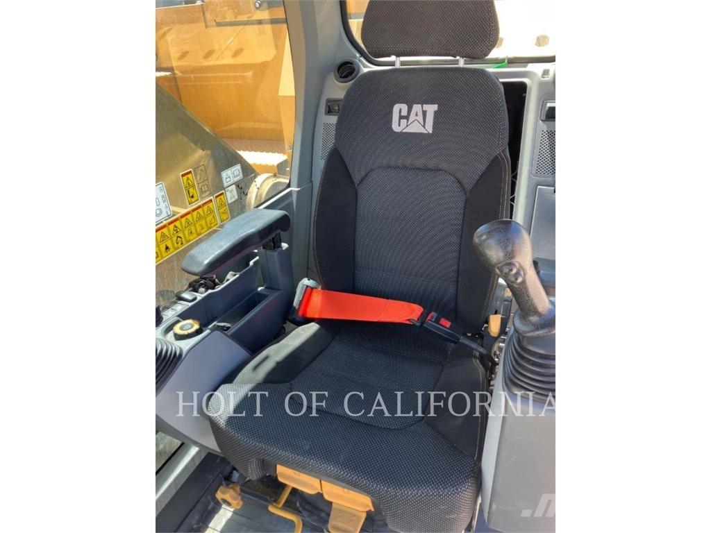 CAT 325 2D 대형 굴삭기 29톤 이상