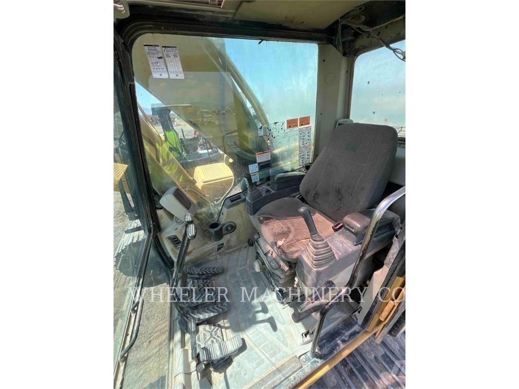 CAT 325CL 대형 굴삭기 29톤 이상