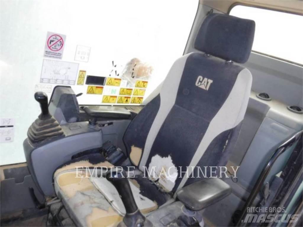 CAT 325F 대형 굴삭기 29톤 이상