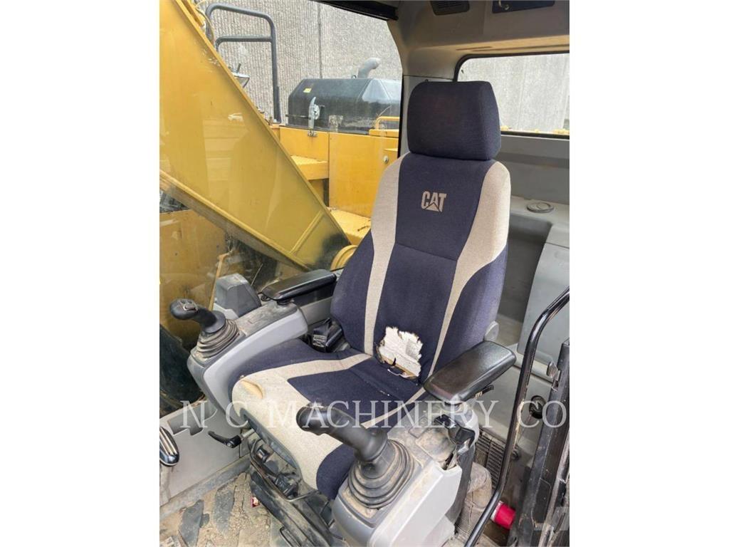 CAT 325F LCR 대형 굴삭기 29톤 이상