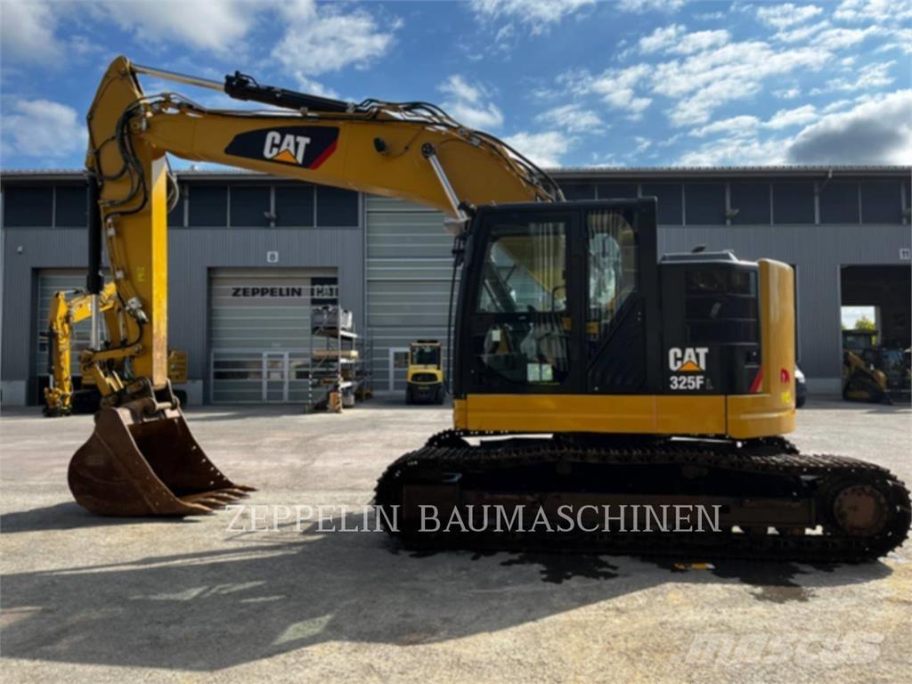 CAT 325FL 대형 굴삭기 29톤 이상
