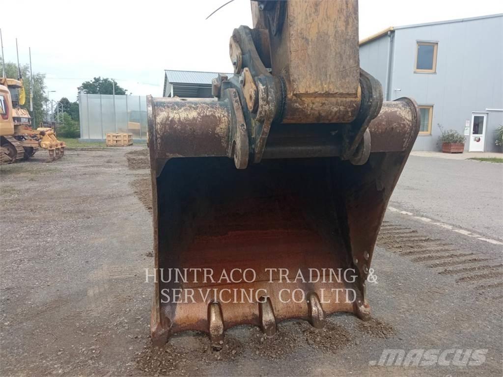 CAT 326-07 대형 굴삭기 29톤 이상