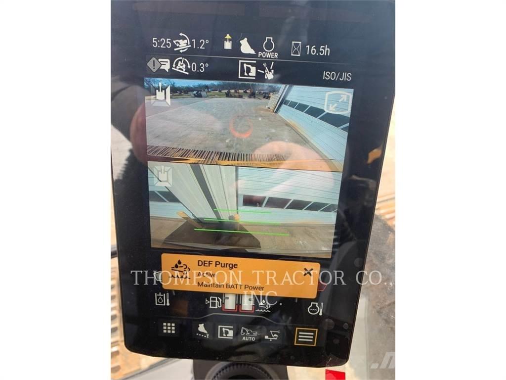 CAT 326 LR 대형 굴삭기 29톤 이상