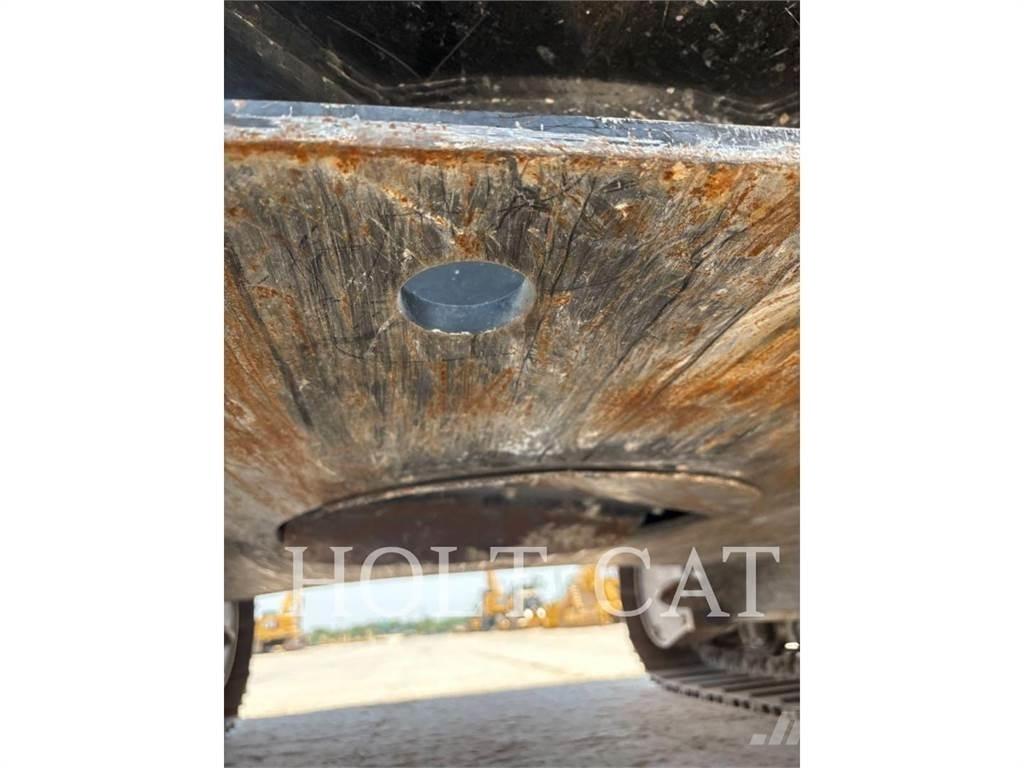 CAT 326 TC 대형 굴삭기 29톤 이상