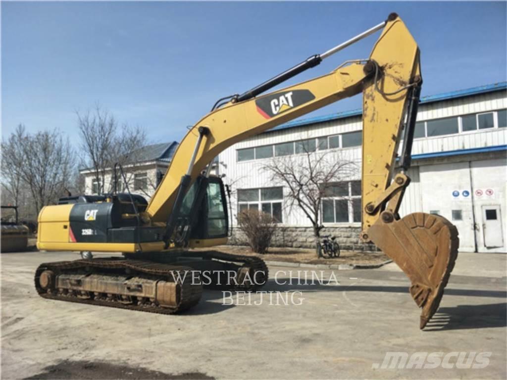 CAT 326D2L 대형 굴삭기 29톤 이상
