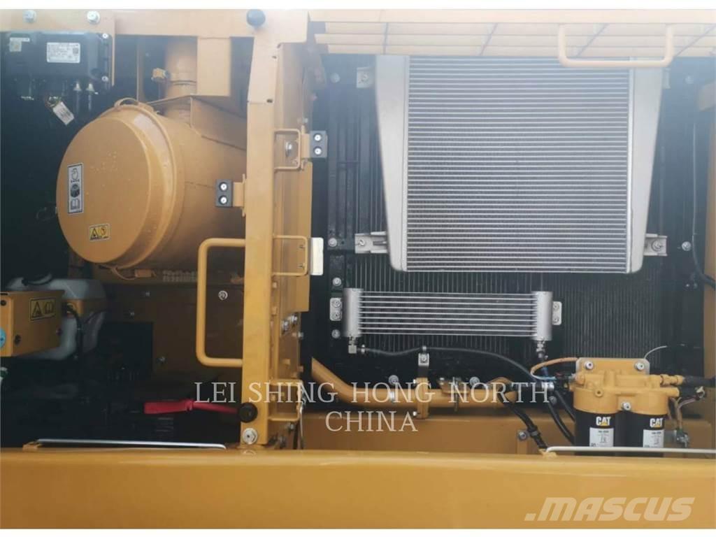 CAT 326D2L 대형 굴삭기 29톤 이상