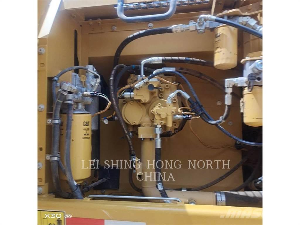 CAT 326D2L 대형 굴삭기 29톤 이상