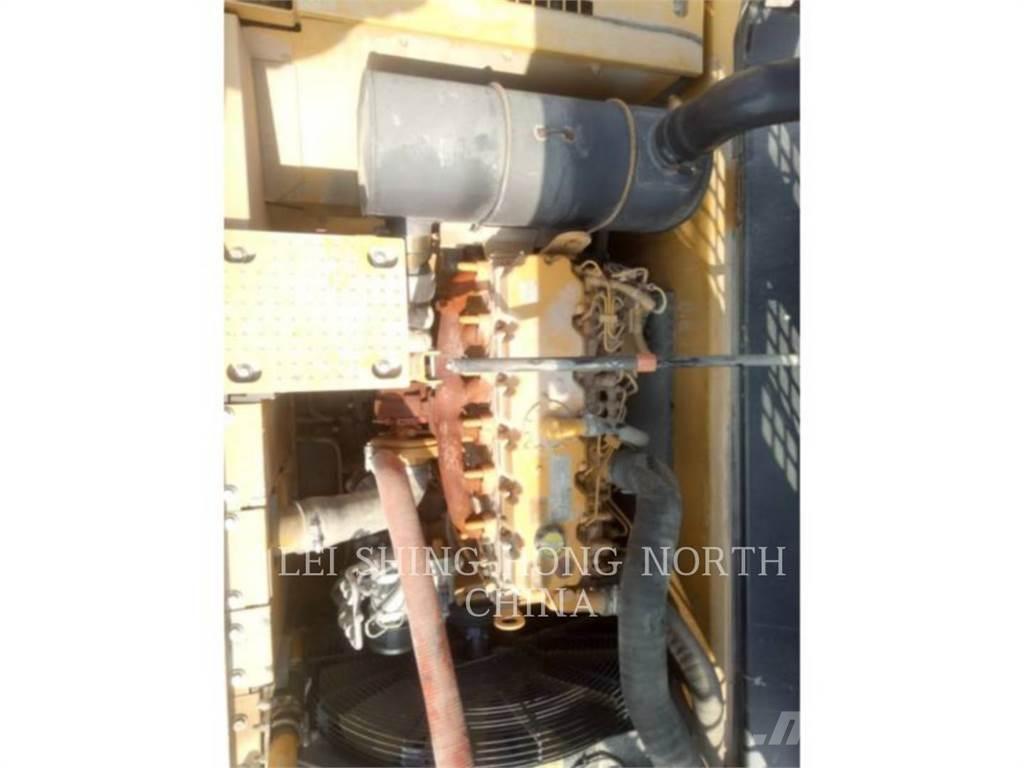 CAT 326D2L 대형 굴삭기 29톤 이상