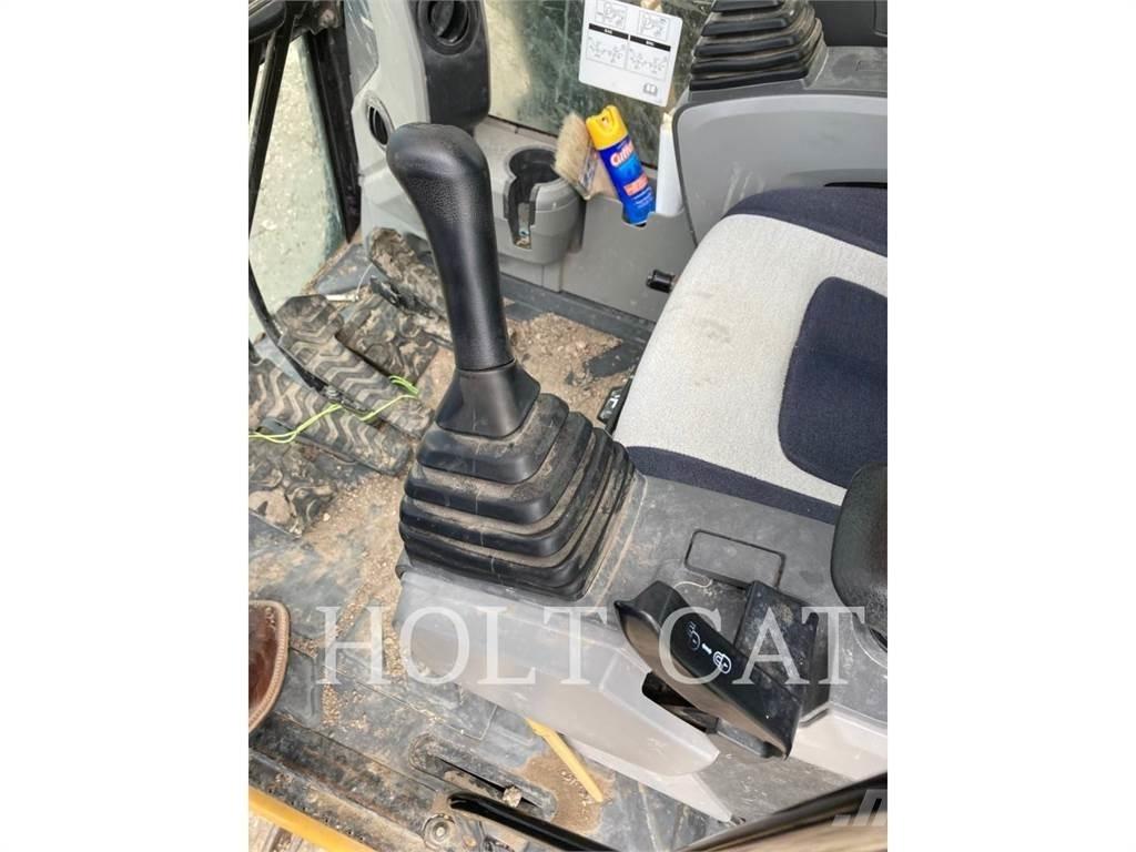 CAT 326FL 대형 굴삭기 29톤 이상