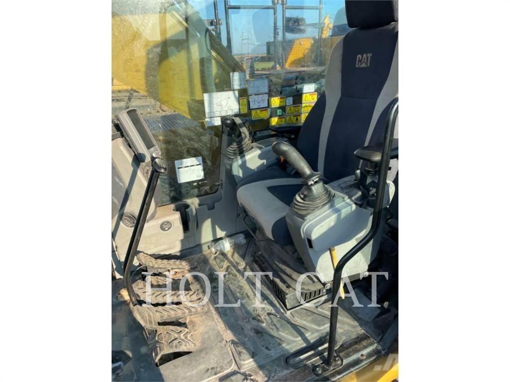 CAT 326FL TC 대형 굴삭기 29톤 이상