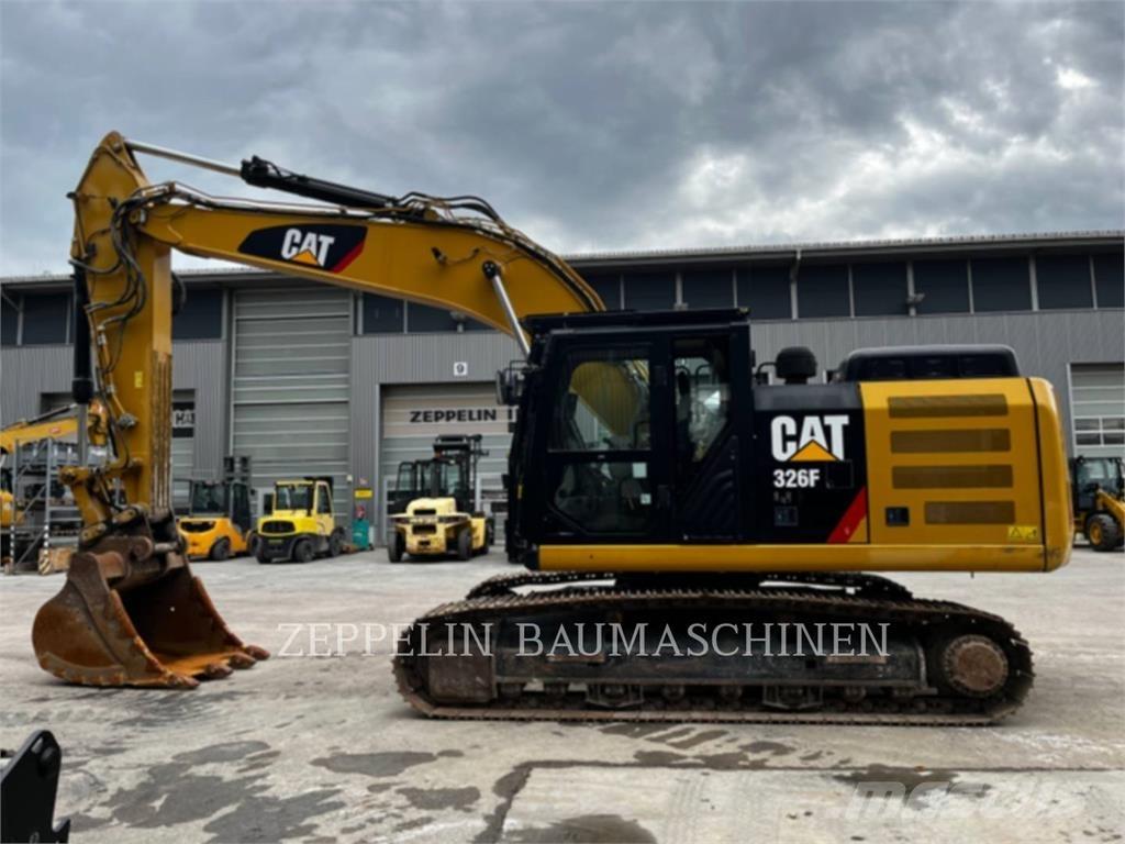 CAT 326FLN 대형 굴삭기 29톤 이상