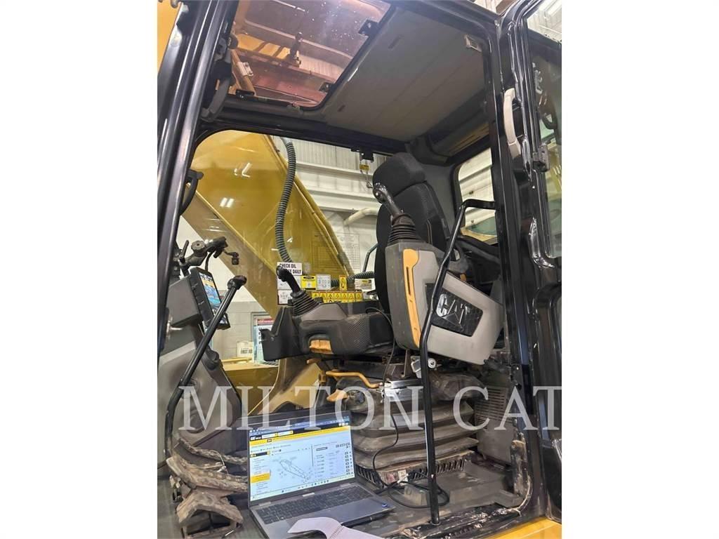 CAT 330 대형 굴삭기 29톤 이상