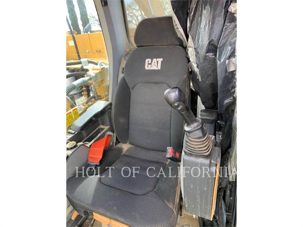 CAT 330 대형 굴삭기 29톤 이상