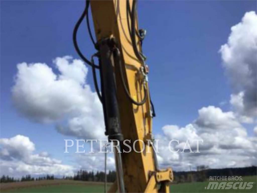 CAT 330 대형 굴삭기 29톤 이상