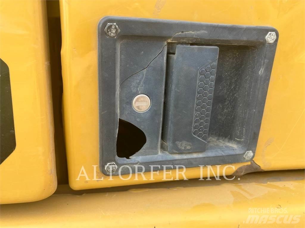 CAT 330-07 대형 굴삭기 29톤 이상